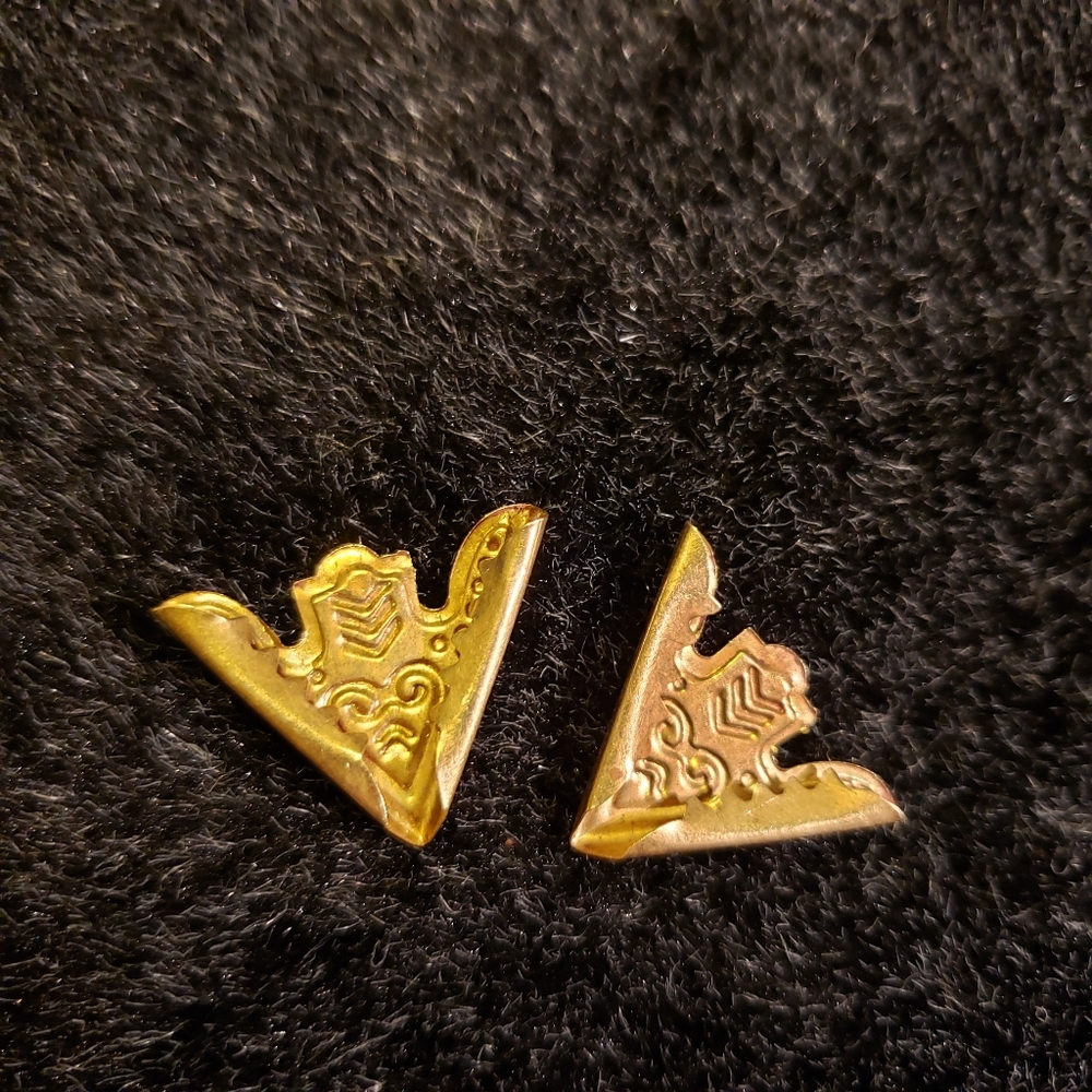 Collar points - Picture 2 of 3